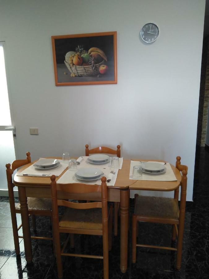 Apartament Toni'S Arinaga Zewnętrze zdjęcie
